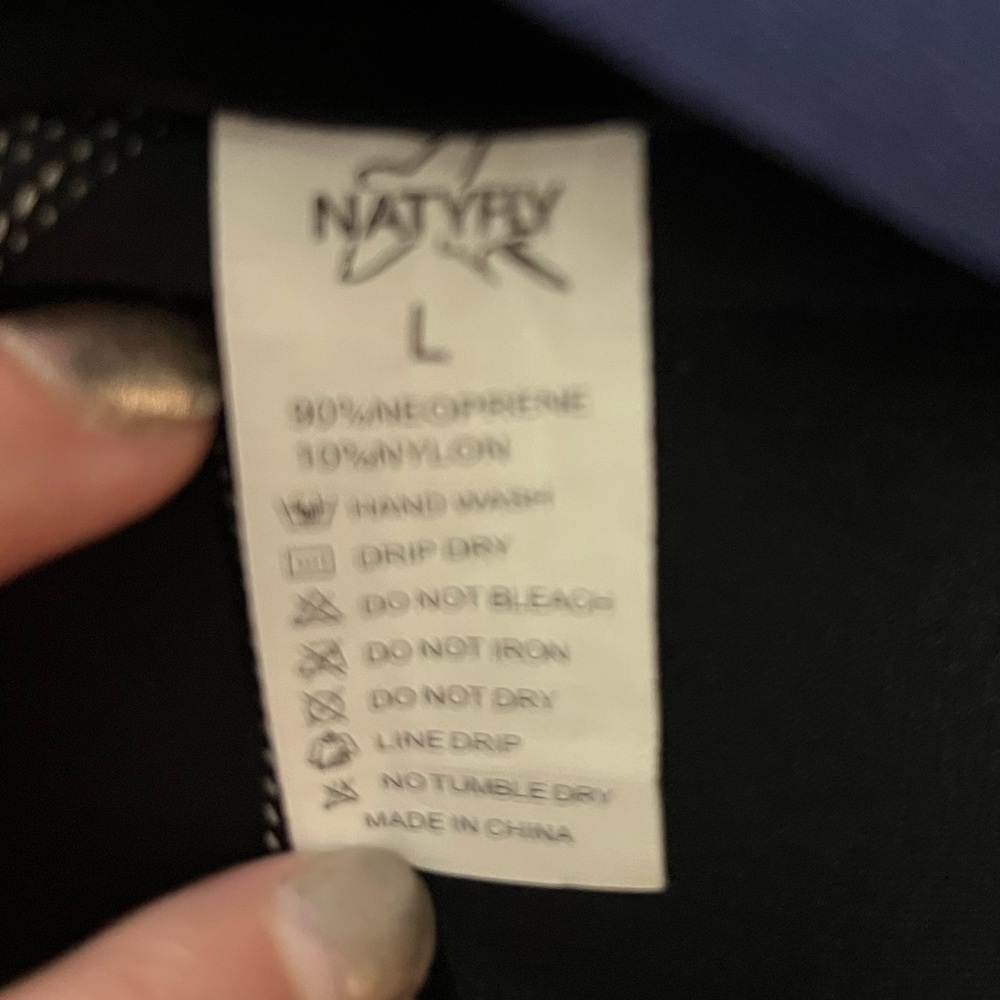 Natyfly Neoprene Wetsuit Size Youth Large Pink / Navy - Picture 5 of 5